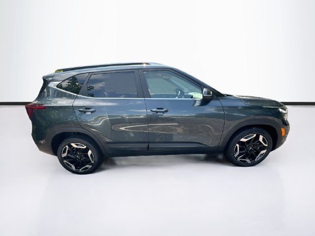 Used 2024 Kia Seltos SX AWD/4WD image 8