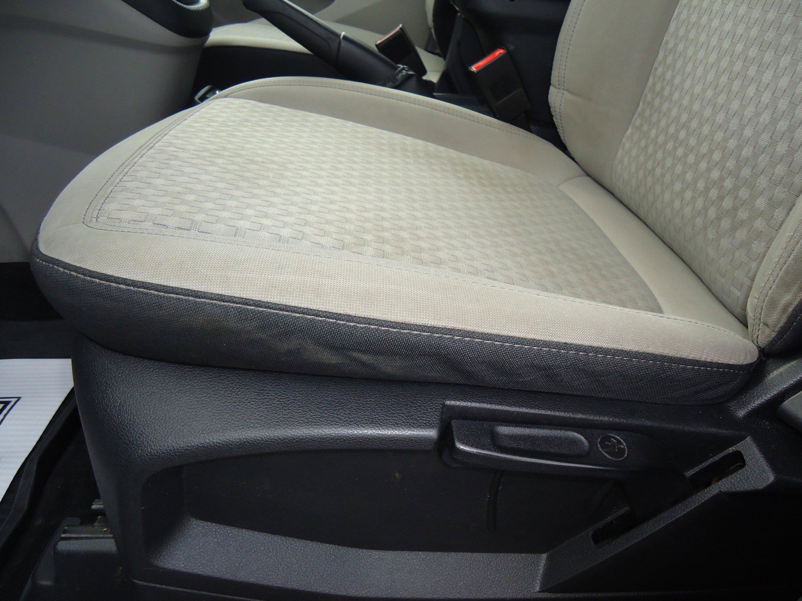 Used 2019 Ford Transit Connect XLT image 25