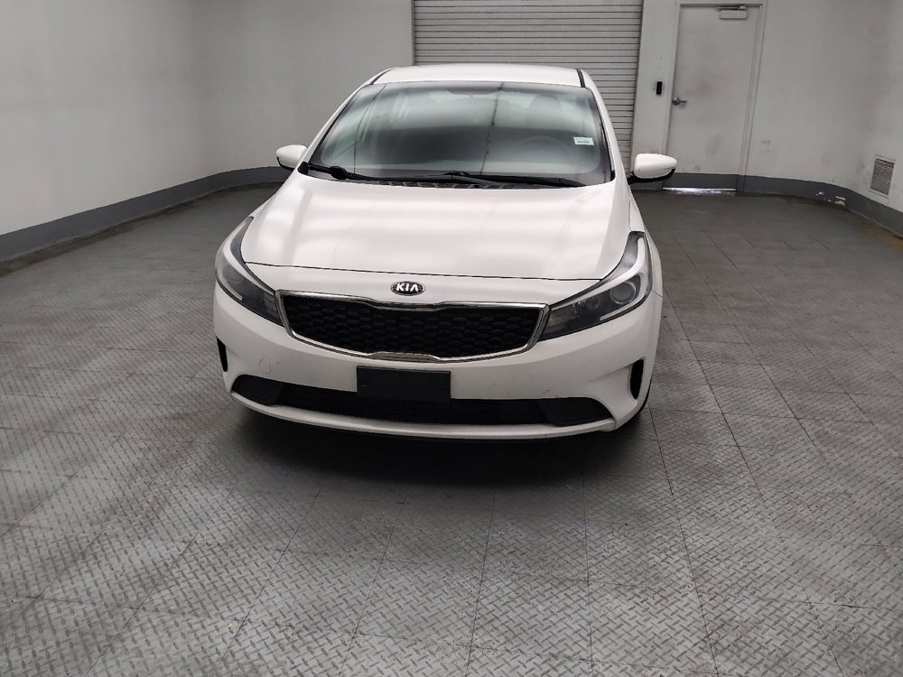 Used 2017 Kia Forte LX image 15