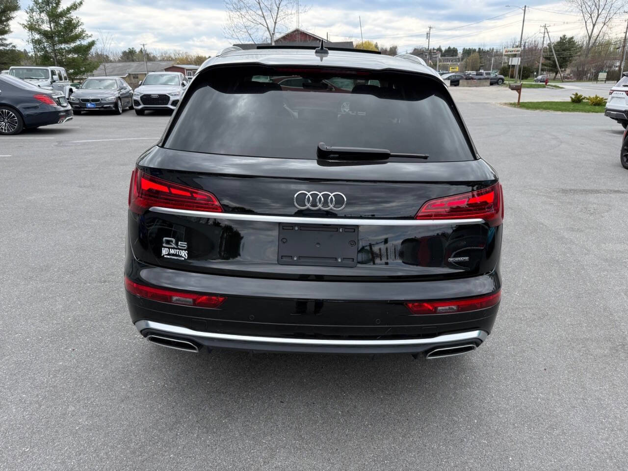 Used 2023 Audi Q5 e Premium Plus w/ Premium Plus Package AWD/4WD image 9