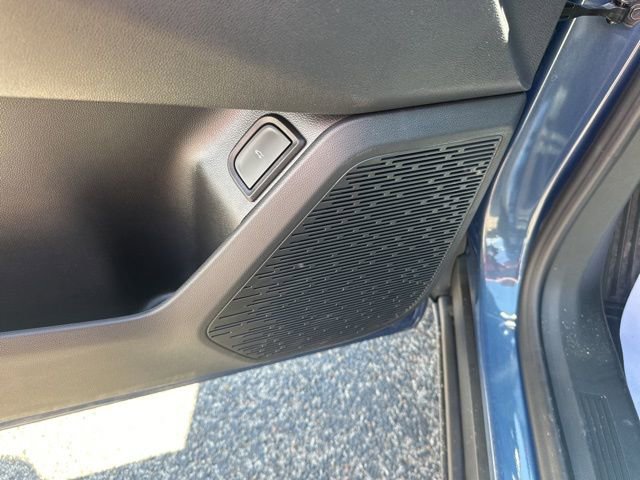 New 2026 Chevrolet Equinox LT w/ Convenience Package II image 14