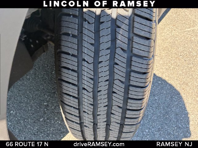 Certified 2023 Lincoln Corsair AWD image 29