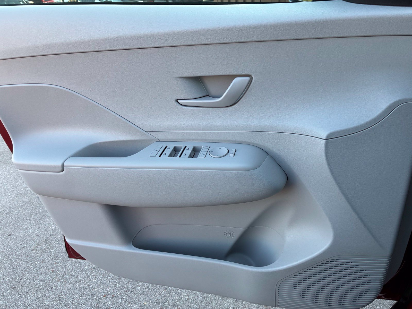 New 2027 Hyundai Kona SE FWD image 10