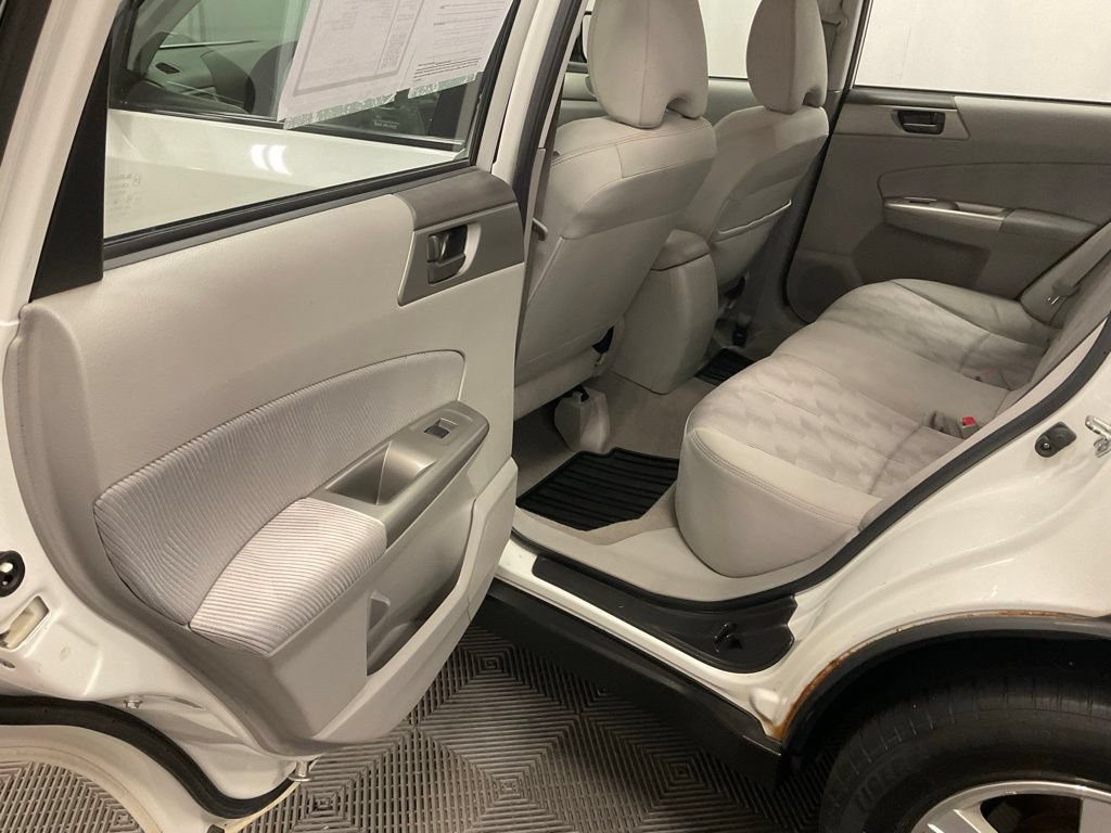 Used 2010 Subaru Forester 2.5X AWD/4WD image 21