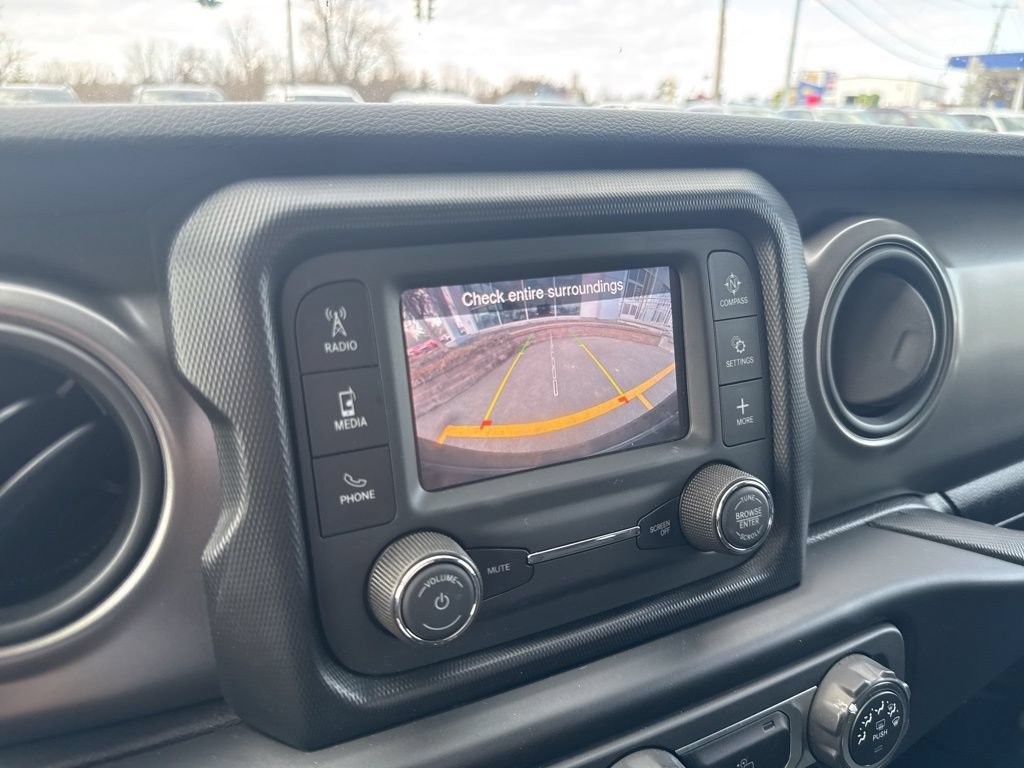 Used 2021 Jeep Wrangler Unlimited Sport AWD/4WD image 23