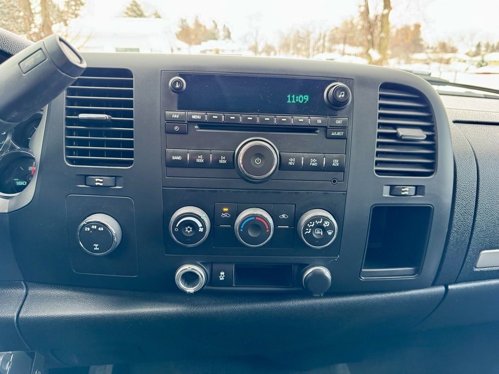 Used 2012 Chevrolet Silverado 2500 LT image 28