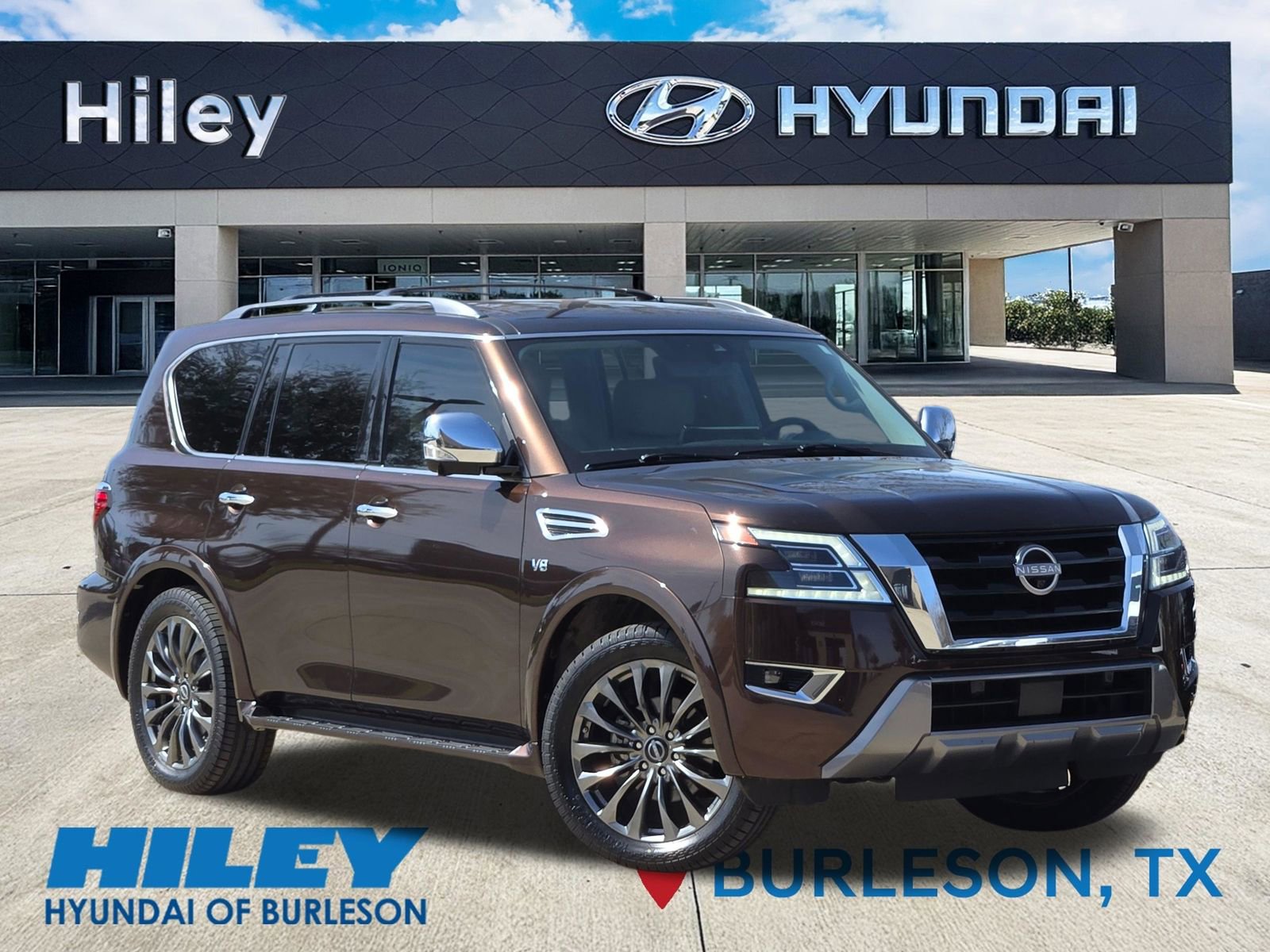 Used 2021 Nissan Armada Platinum w/ Captain's Chairs Package image 1