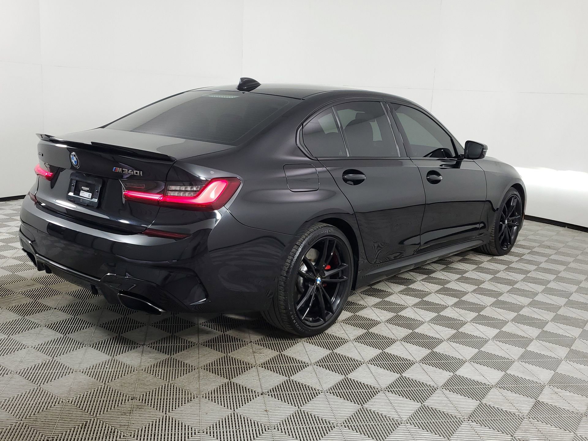 Used 2022 BMW M340i xDrive image 10