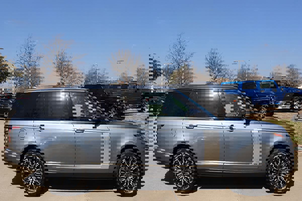 Used 2021 Land Rover Range Rover P525 Westminster Edition LWB image 7