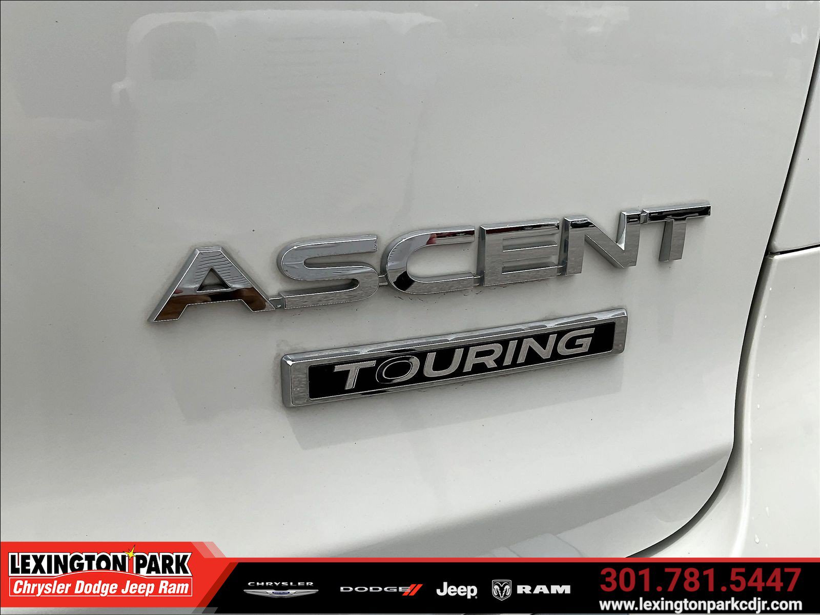Used 2019 Subaru Ascent Touring AWD/4WD image 23