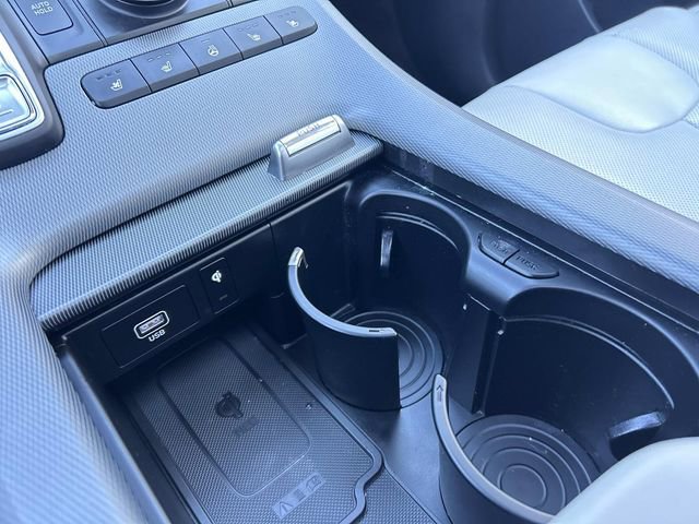 Used 2024 Hyundai Palisade Limited image 32