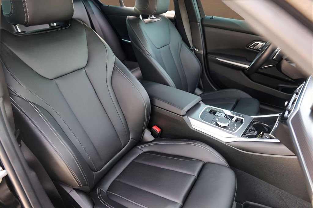 Used 2023 BMW M340i xDrive w/ Premium Package image 31