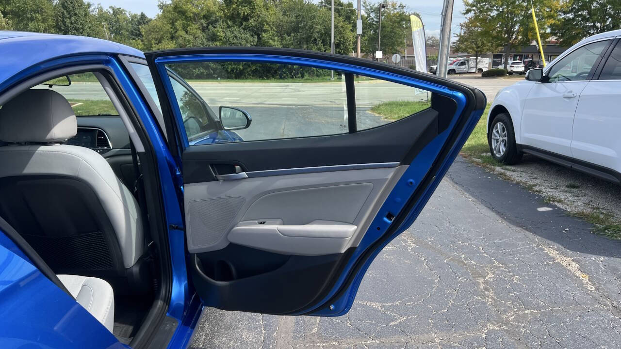 Used 2017 Hyundai Elantra SE w/ SE A/T Tech Package 03 image 33