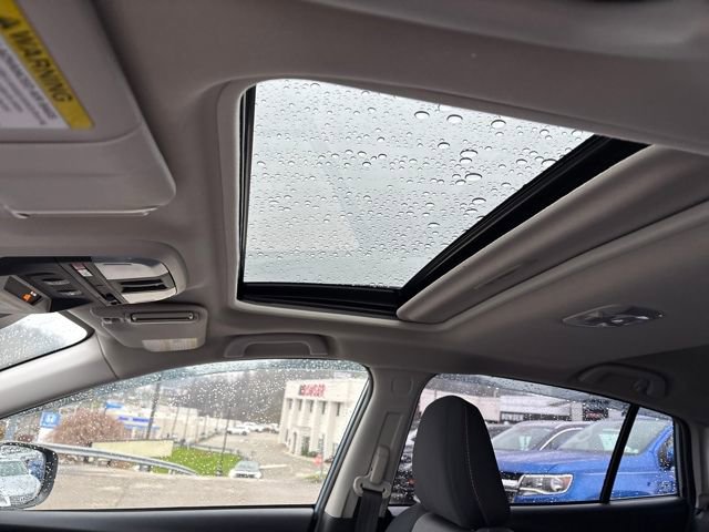 Used 2020 Subaru Crosstrek 2.0i Premium w/ Moonroof Package 2 image 12