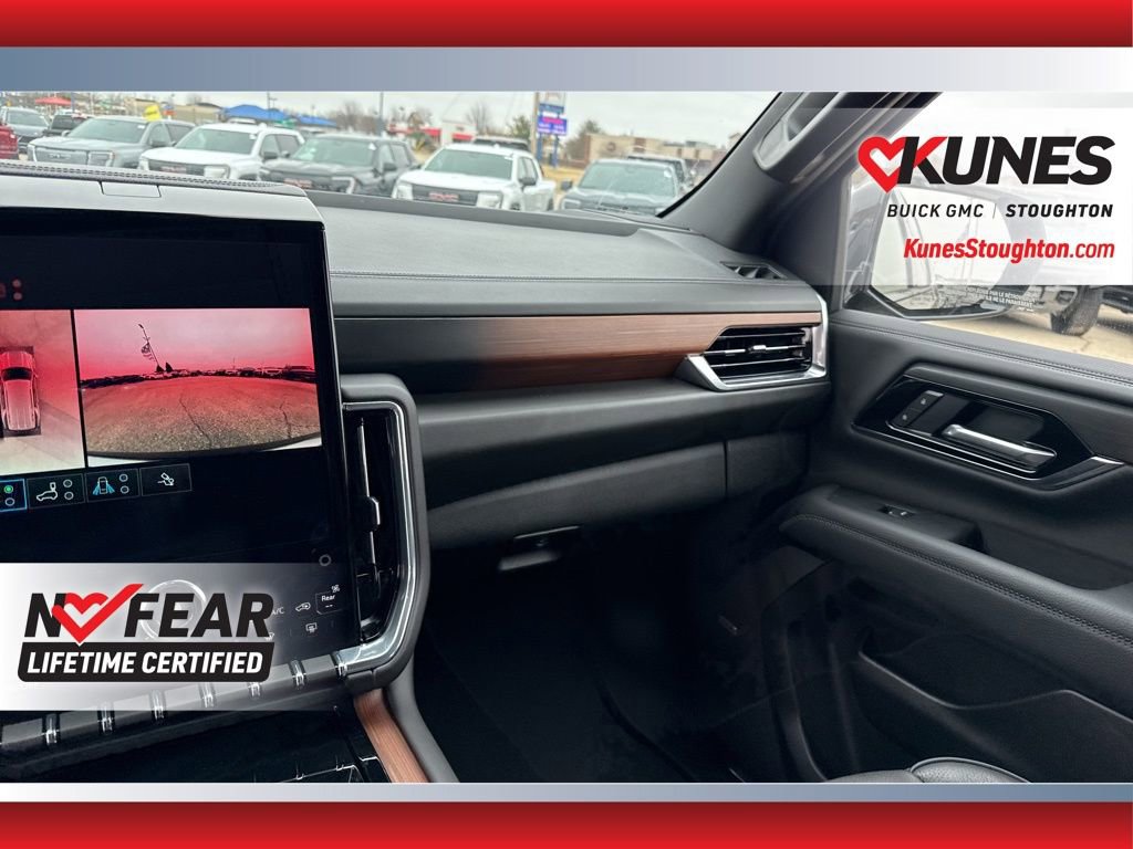 Used 2025 GMC Yukon Denali image 43