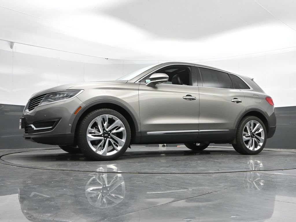 Used 2016 Lincoln MKX Reserve w/ Luxury Package AWD/4WD image 37