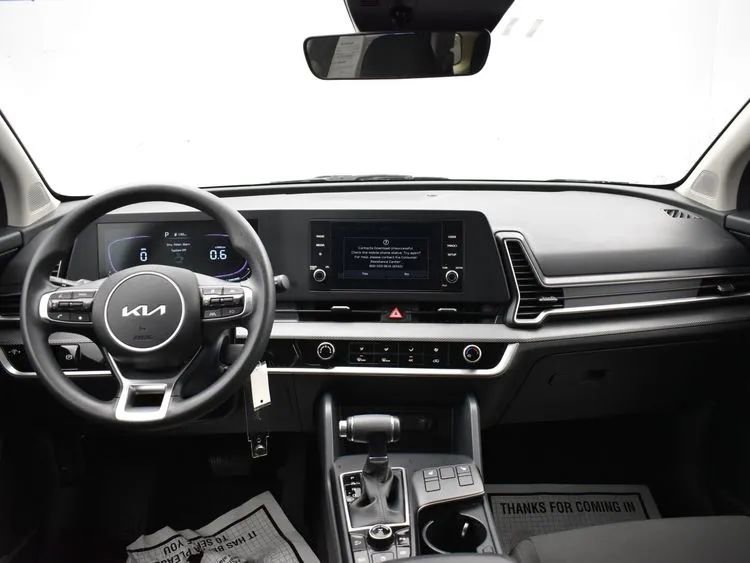 Used 2024 Kia Sportage LX image 19