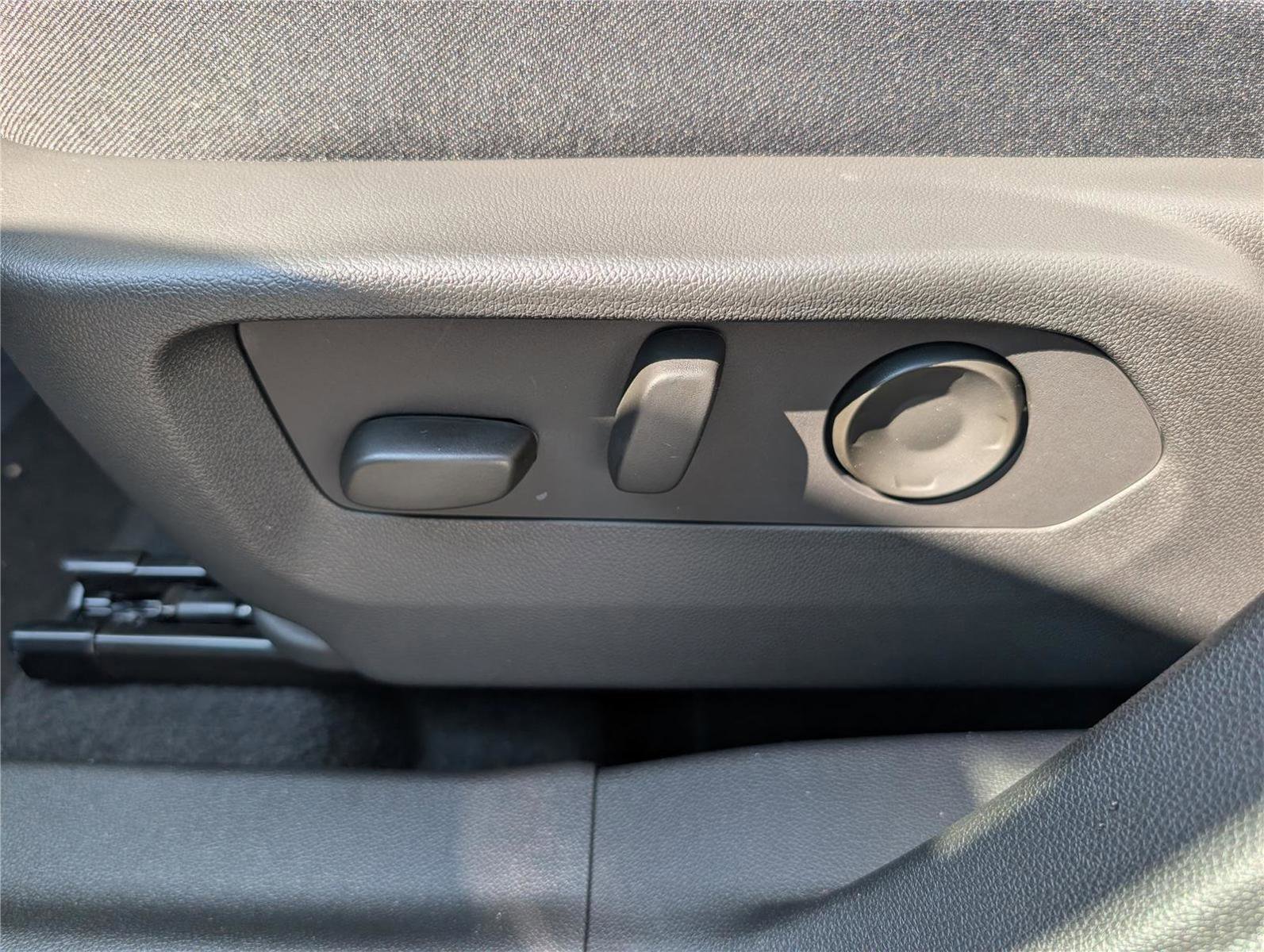 New 2026 Buick Envision Sport Touring image 19