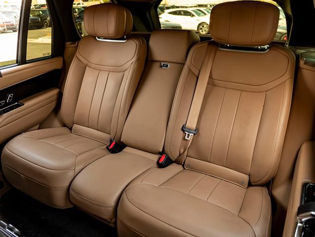 Certified 2024 Land Rover Range Rover Autobiography AWD/4WD image 27