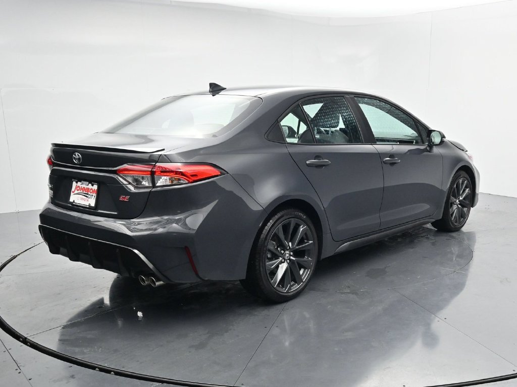 Used 2025 Toyota Corolla SE FWD image 7