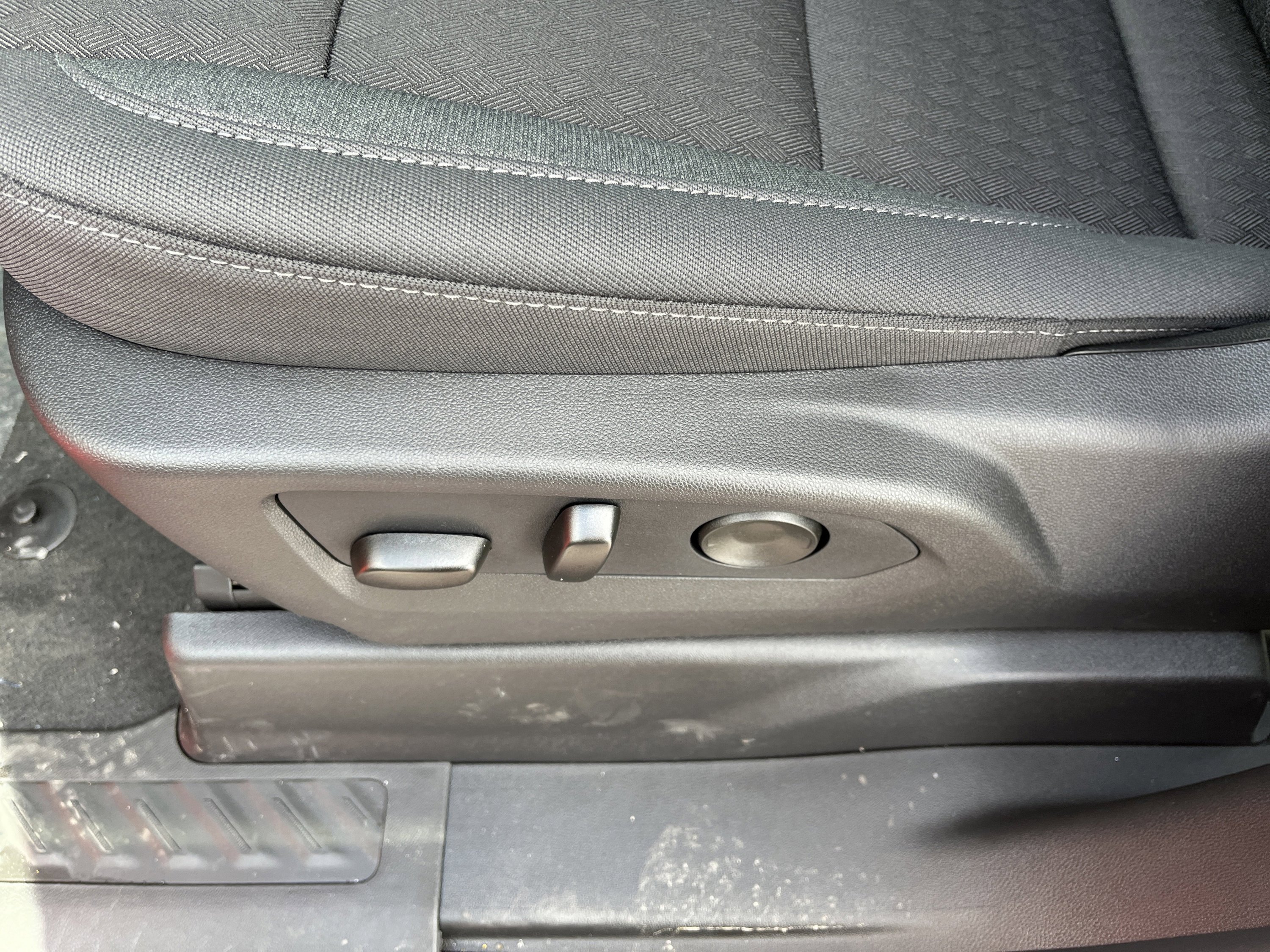 New 2026 Chevrolet Silverado 1500 Custom Trail Boss w/ Dark Appearance Package image 13