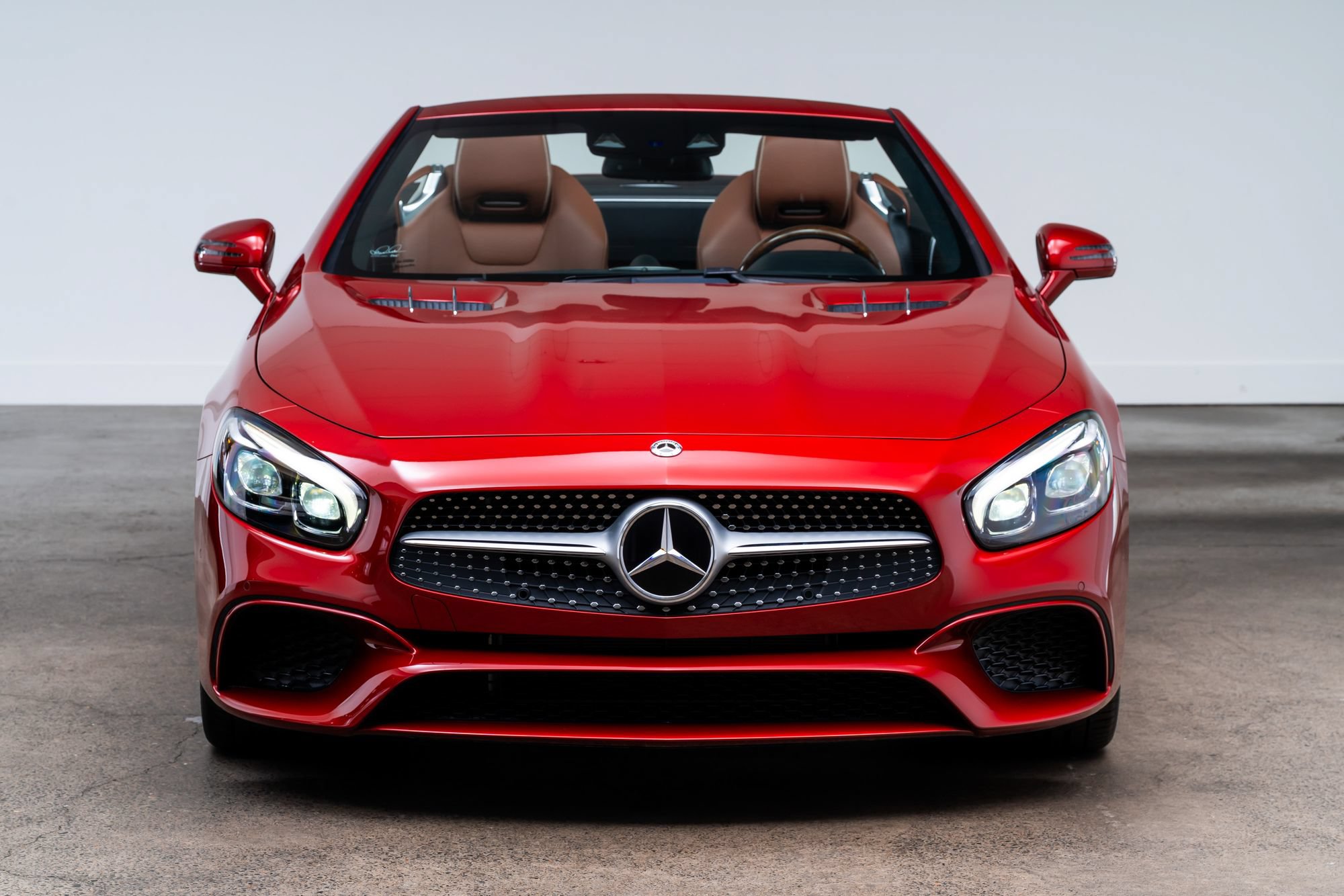 Used 2019 Mercedes-Benz SL 450 image 3