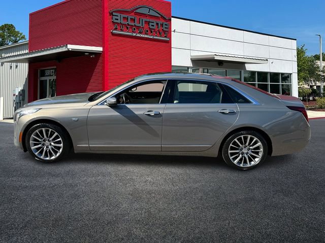Used 2018 Cadillac CT6 Luxury image 2