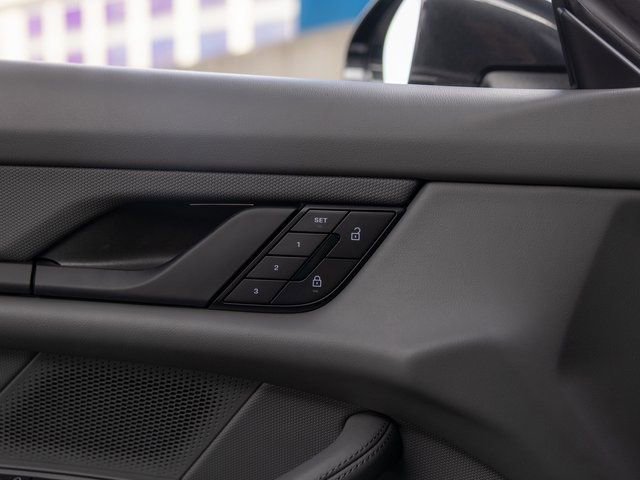 New 2025 Porsche Taycan image 42