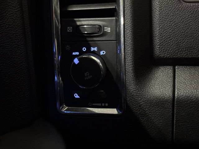 Used 2017 RAM 2500 Laramie w/ Off-Road Package AWD/4WD image 17