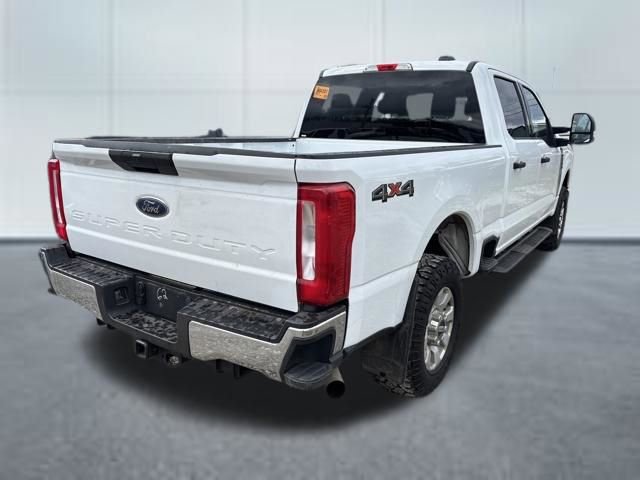 Used 2024 Ford F250 XLT AWD/4WD image 4