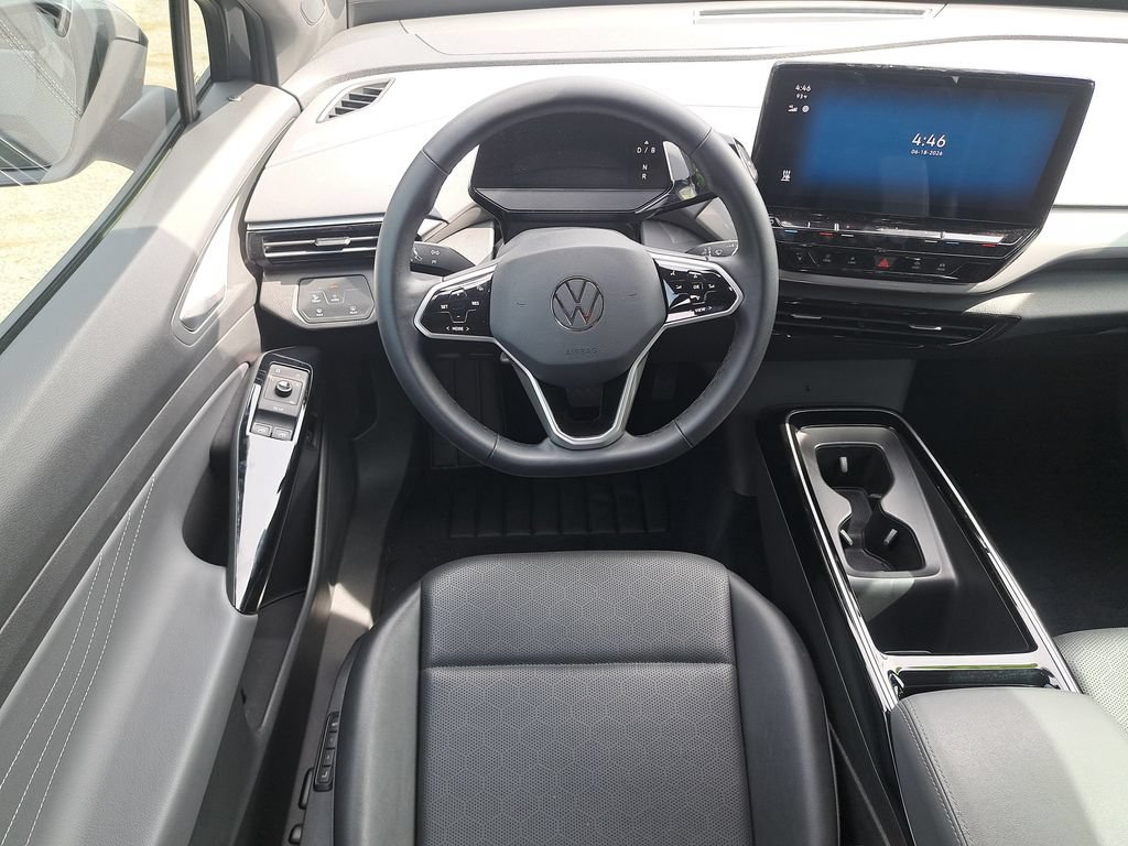 Used 2023 Volkswagen ID.4 S RWD image 12