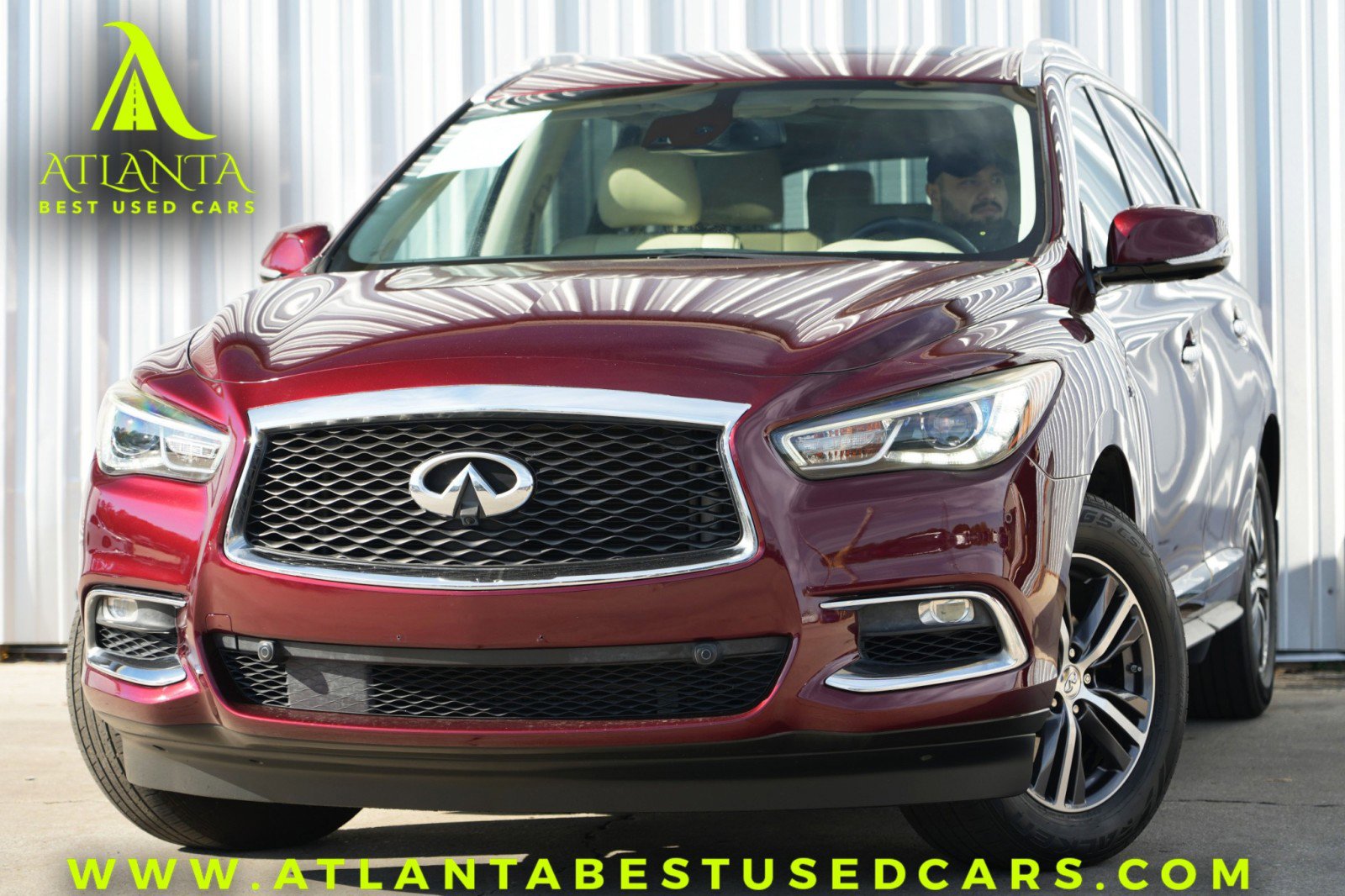 Used 2019 INFINITI QX60 Luxe w/ Essential Package