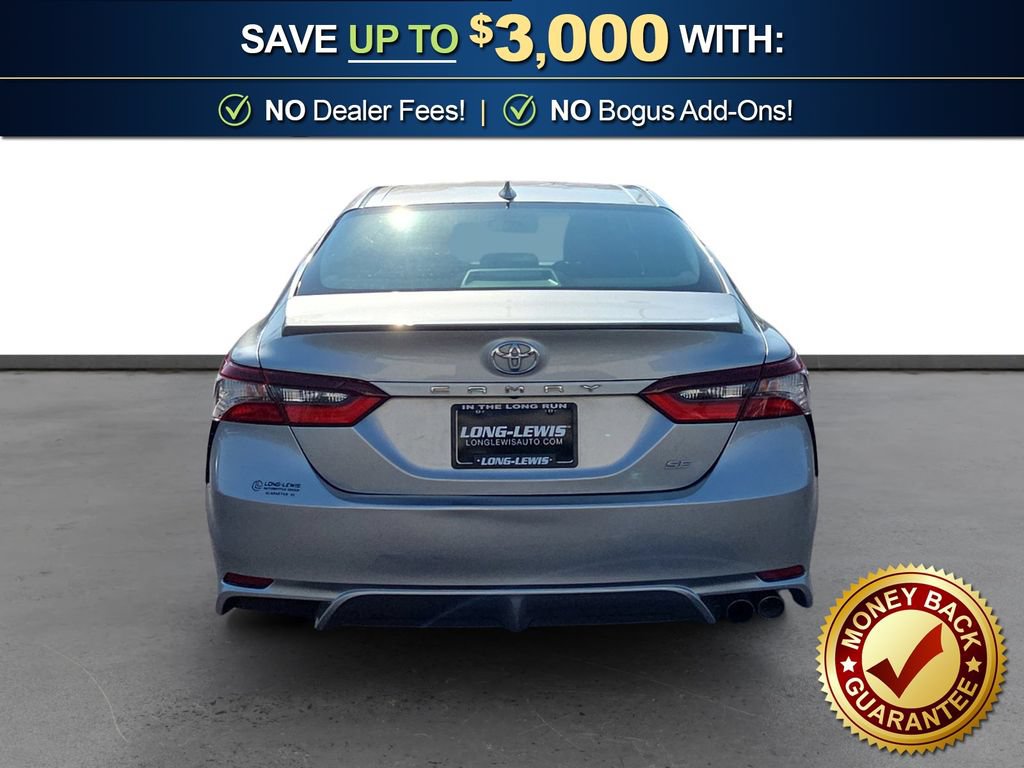 Used 2024 Toyota Camry SE FWD image 5