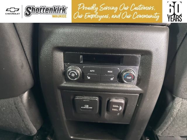 Used 2023 Chevrolet Traverse Premier image 26