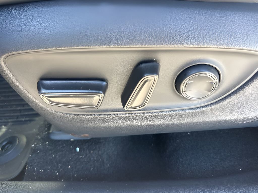 Used 2019 Toyota RAV4 Adventure image 10