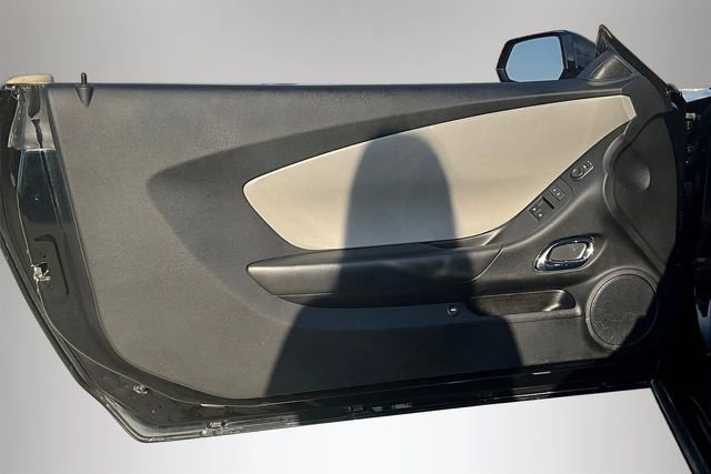 Used 2014 Chevrolet Camaro LS RWD image 16