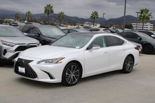 Certified 2025 Lexus ES 350 w/ Premium Package FWD image 3