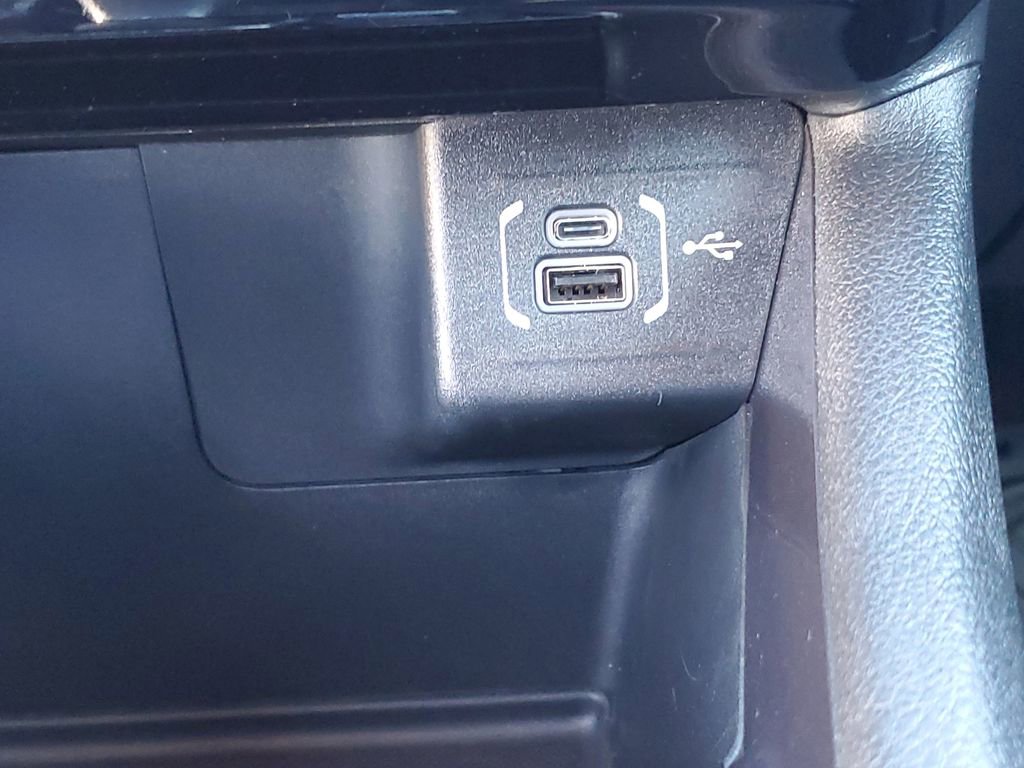 Used 2022 Jeep Compass Latitude image 18