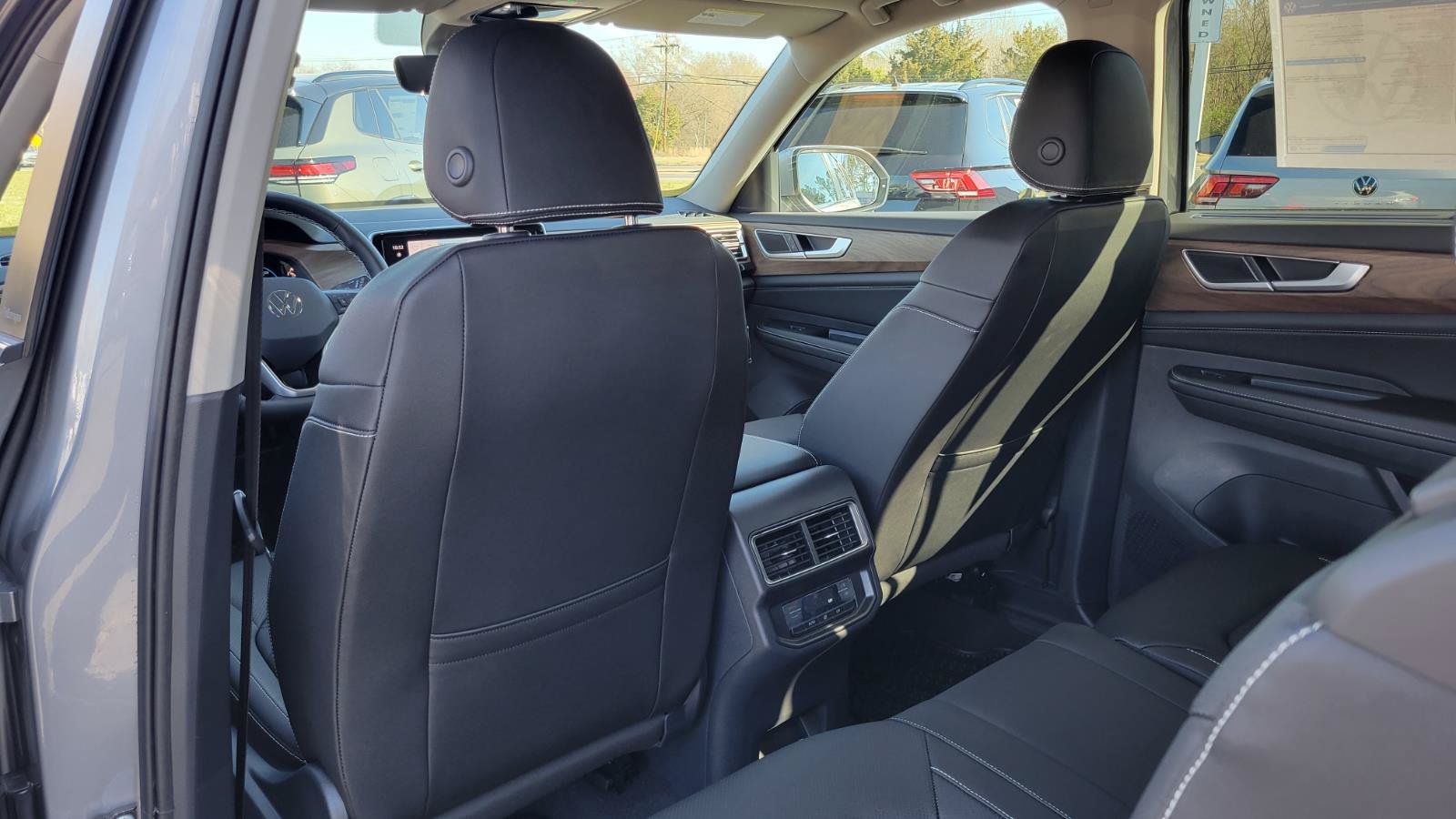 New 2026 Volkswagen Atlas SE AWD/4WD image 36