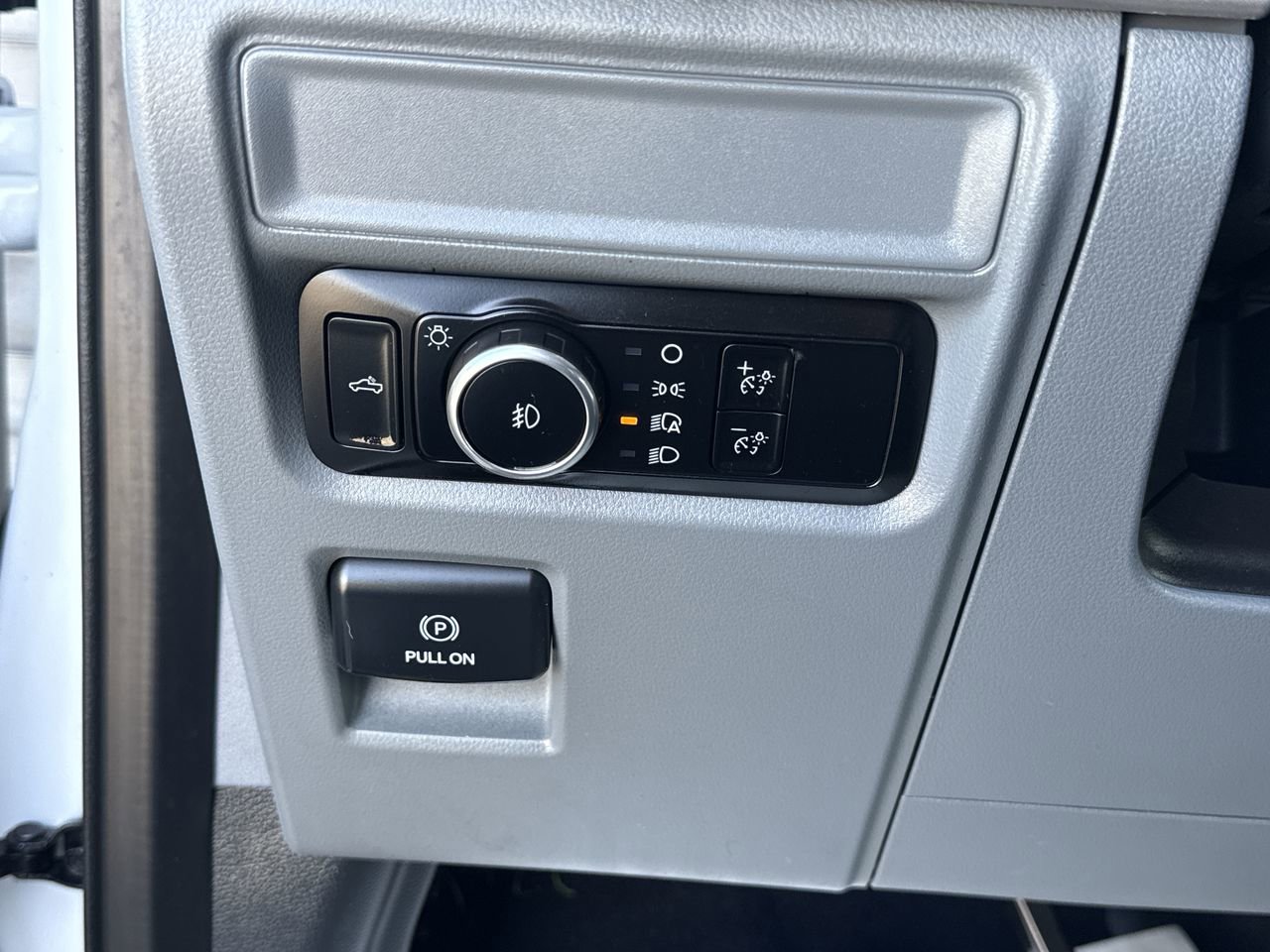Used 2023 Ford F150 XLT AWD/4WD image 15