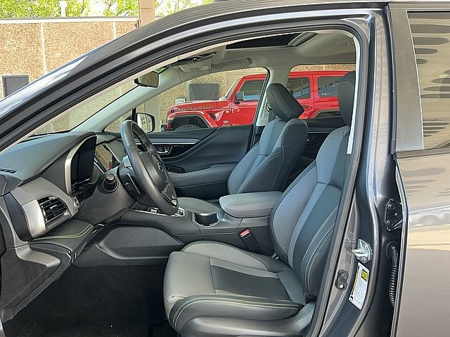 Used 2024 Subaru Outback Onyx Edition image 16
