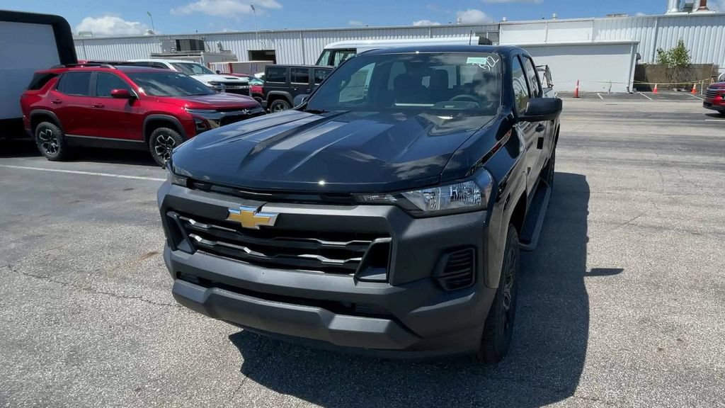 New 2026 Chevrolet Colorado W/T w/ WT Custom Package AWD/4WD image 5