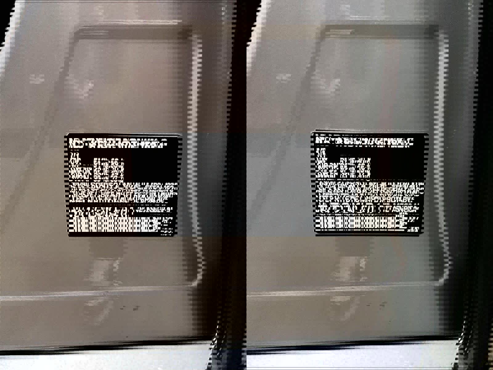 Used 2022 BMW 740i w/ Premium Package image 32