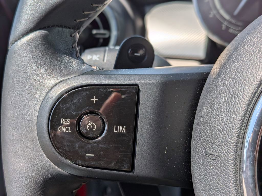 Used 2023 MINI Cooper S w/ Signature Upholstery Package image 19