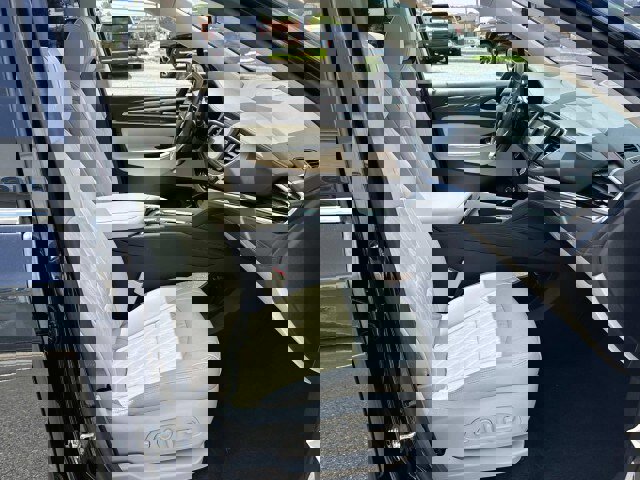 Used 2023 Buick Enclave Avenir w/ LPO, Floor Liner Package image 9