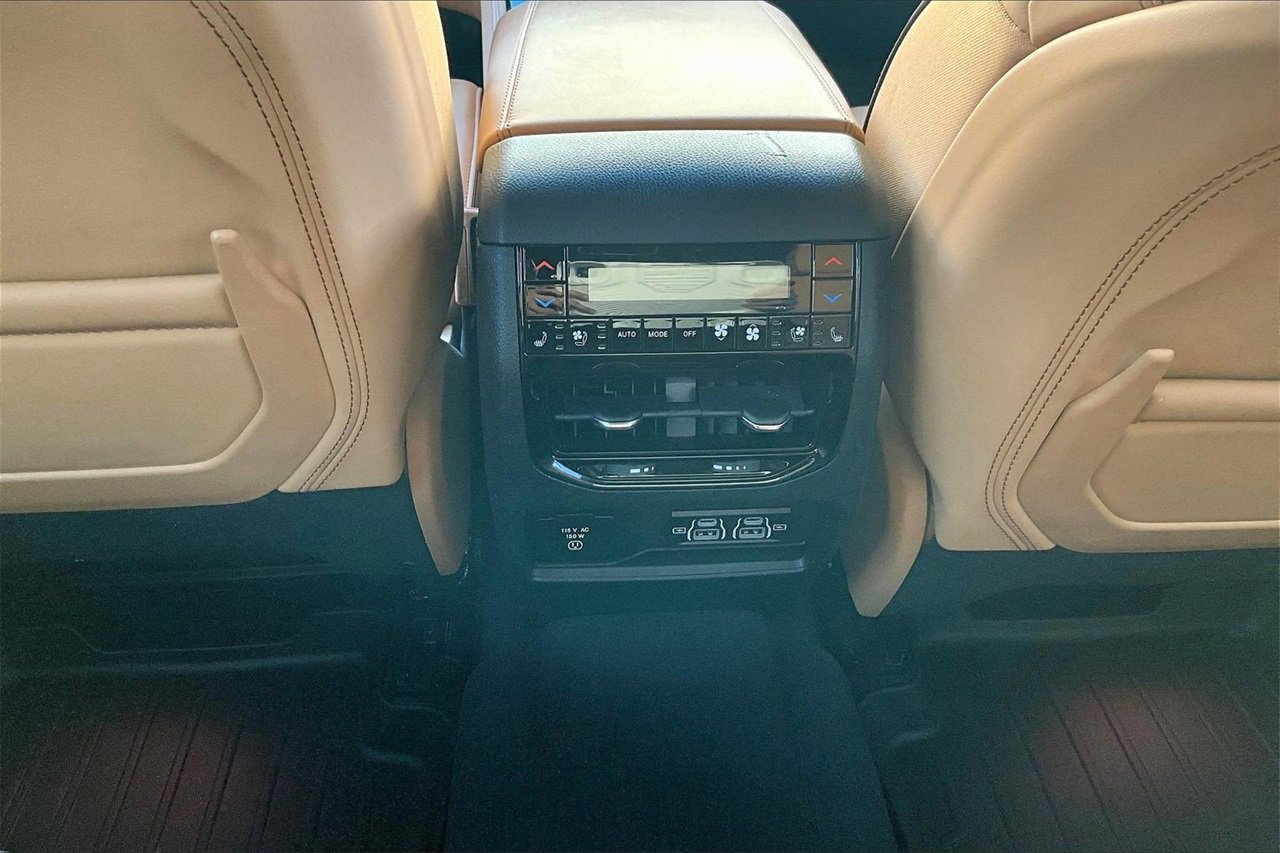 Certified 2023 Jeep Grand Cherokee L Summit image 16