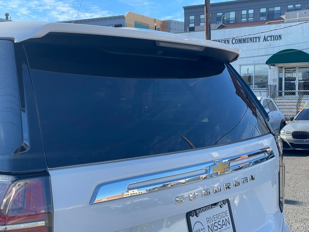 Used 2024 Chevrolet Suburban LT AWD/4WD image 30