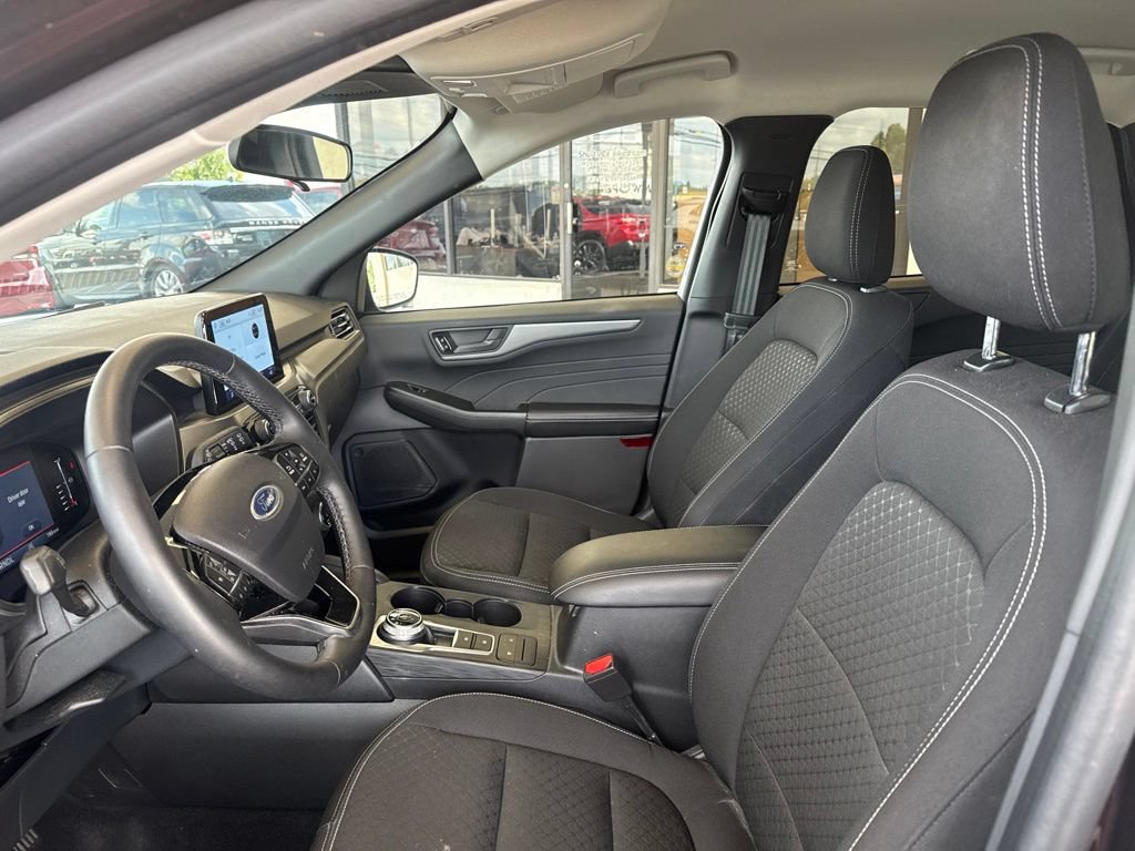 Used 2023 Ford Escape Active AWD/4WD image 13