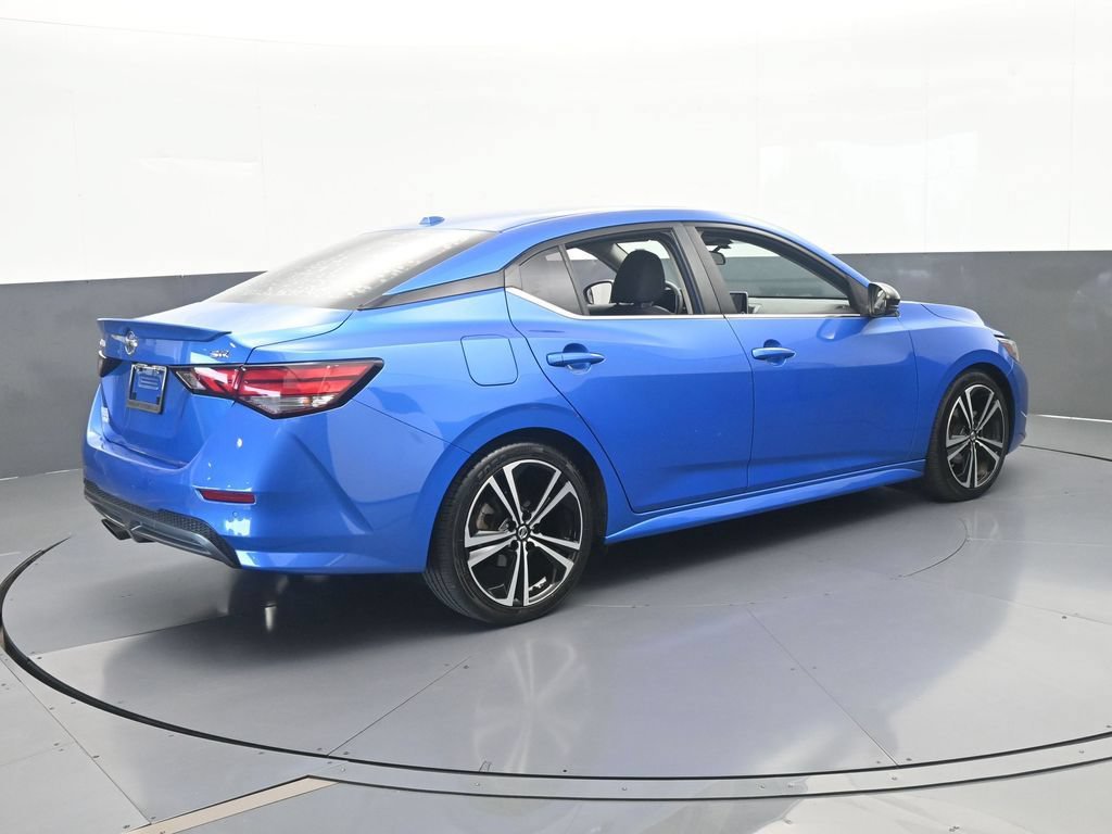 Used 2021 Nissan Sentra SR FWD image 6