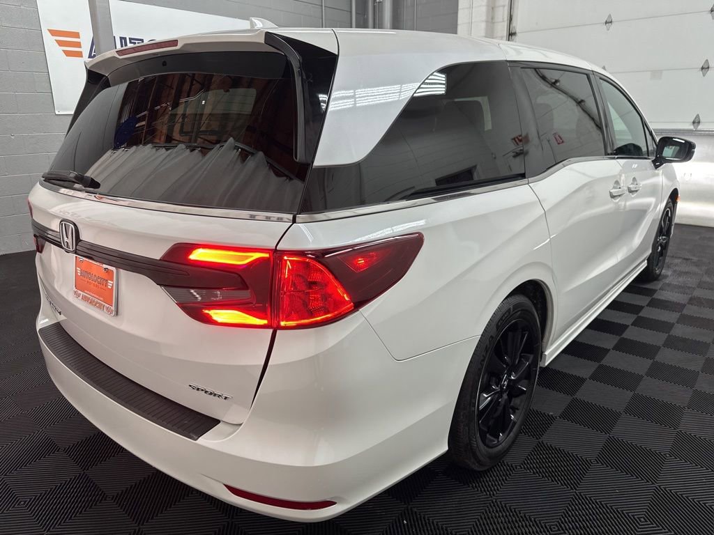 Used 2024 Honda Odyssey Sport image 9